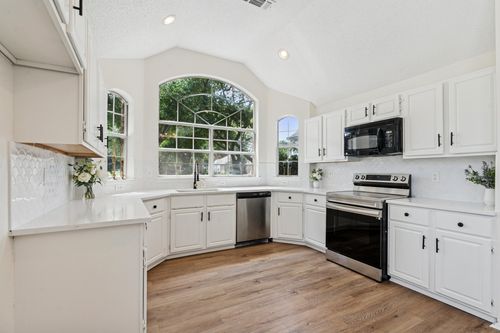 7465 Buckskin Ct, Fort Worth, TX, 76137-1572 | Card Image