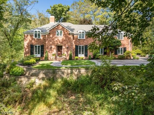 10 Farview Dr, Annandale, NJ, 08801-3353 | Card Image