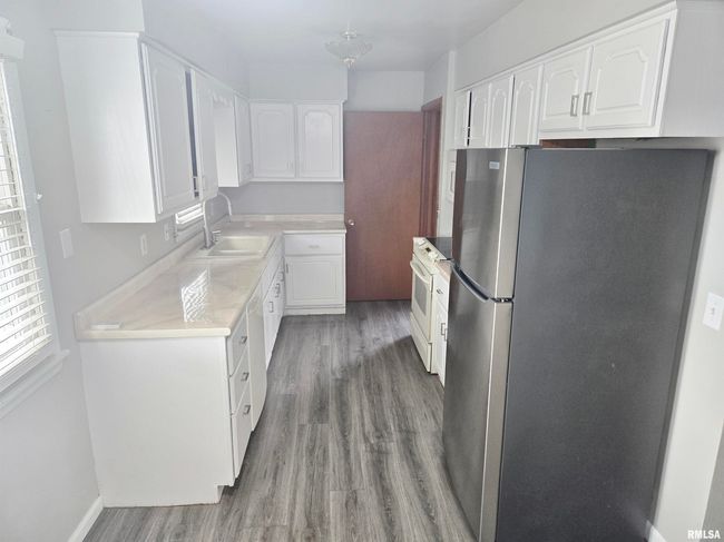 502 N 5 Th St, House other with 3 bedrooms, 1 bathrooms and null parking in Eldridge IA | Image 11