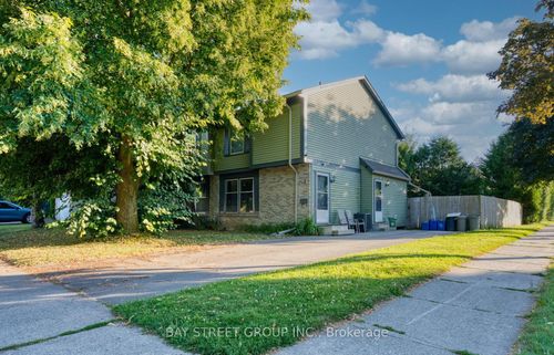 1 Ranchwood Crescent, London North, ON, N5G3A2 | Card Image