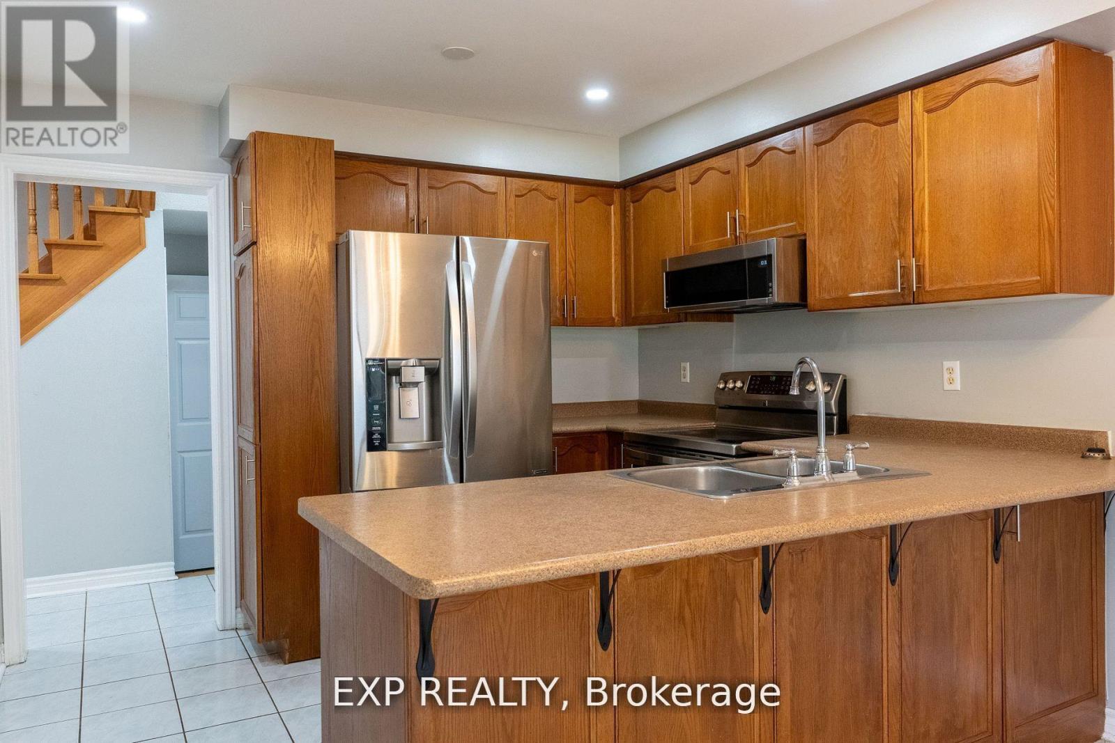 Residential Lease in Brampton (Sandringham-Wellington) 4