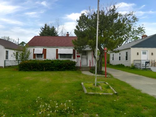 2037 Studer Ave, Columbus, OH, 43207-1472 | Card Image