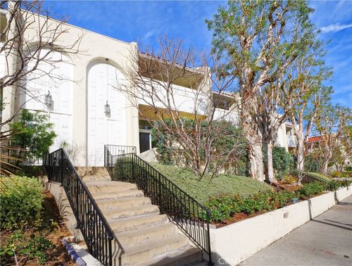 405 2nd St, Hermosa Beach, CA, 90254-4602 | Card Image
