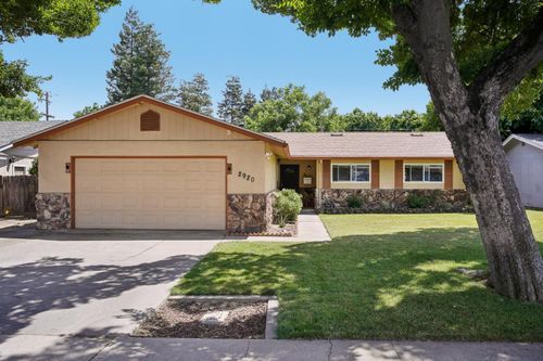 2920 Laramie Drive, Modesto, CA, 95355 | Card Image