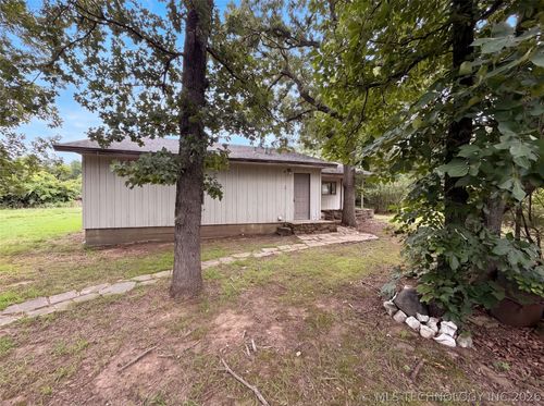 430225 E 1155 Rd, Porum, OK, 74455-5129 | Card Image