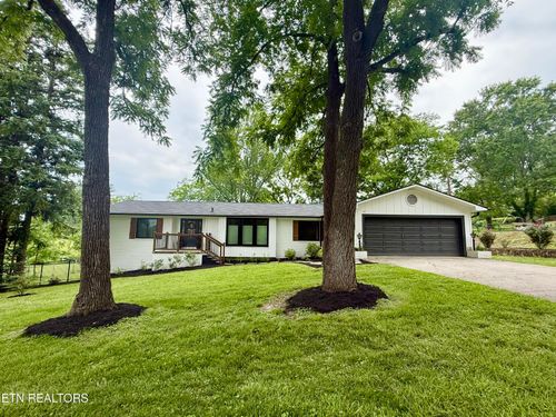 7509 Lancashire Blvd, Powell, TN, 37849-3760 | Card Image