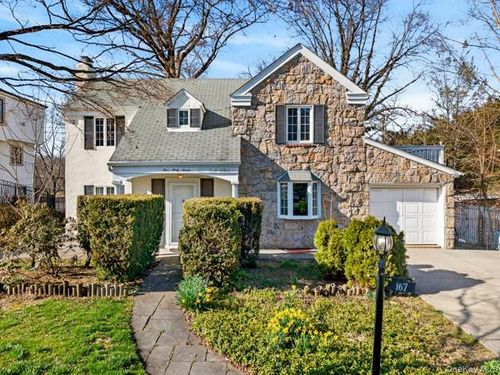 167 Old Mill Rd, Manhasset, NY, 11030-3435 | Card Image
