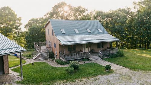 43768 Cream Ridge Rd, Lisbon, OH, 44432-9565 | Card Image