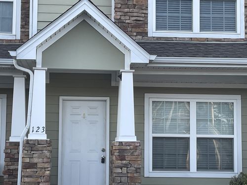 123 Cobblestone Place Dr, Goodlettsville, TN, 37072-8497 | Card Image
