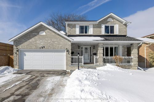 789 Strand Blvd, Kingston, ON, K7P2C3 | Card Image