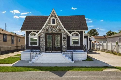 4036 Buick St, New Orleans, LA, 70126-4806 | Card Image