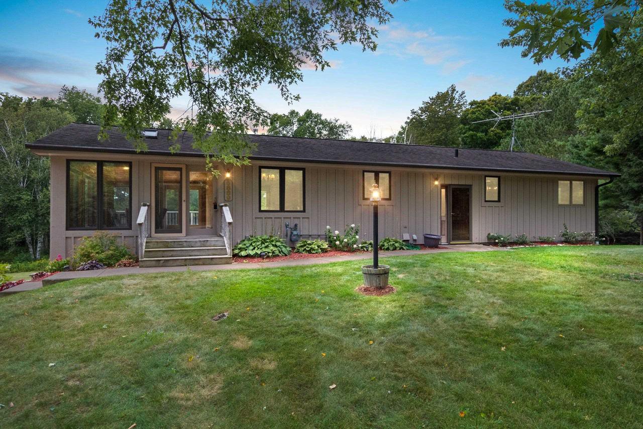 Cedar Creek Pl, Sturgeon Bay, WI 54235