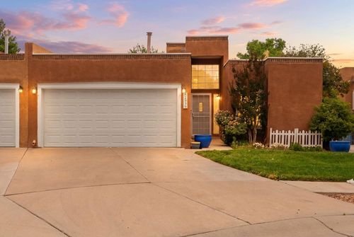 2529 Abby Jean Pl Nw, Albuquerque, NM, 87104-3083 | Card Image