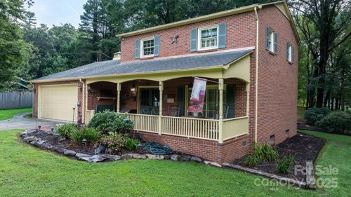 3054 Spencer Heights Dr, Lenoir, NC, 28645-8646 | Card Image