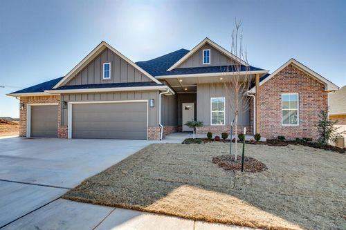 11624 Nw 102nd St, Yukon, OK, 73099-3726 | Card Image