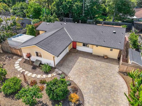 5223 Kirk Dr, Santa Barbara, CA, 93111-2106 | Card Image