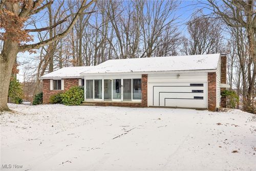 3133 Fair Oaks Dr, Norton, OH, 44203-6342 | Card Image