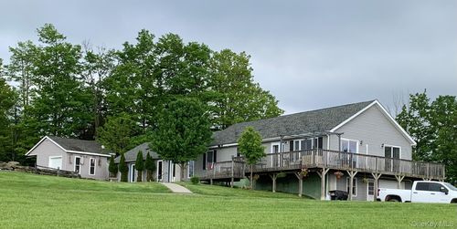 6 Rock View Ln, Loch Sheldrake, NY, 12759-5511 | Card Image