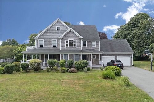 9 Prospect Ln, Portsmouth, RI, 02871-3921 | Card Image
