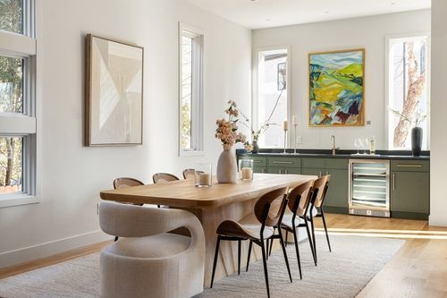 161 Cushing St, Cambridge, MA, 02138-4526 | Card Image