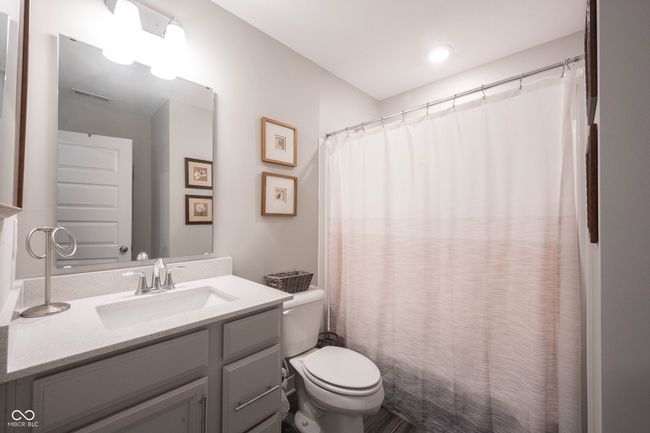 Secondary Bath for Bedrooms 2 & 3 | Image 48