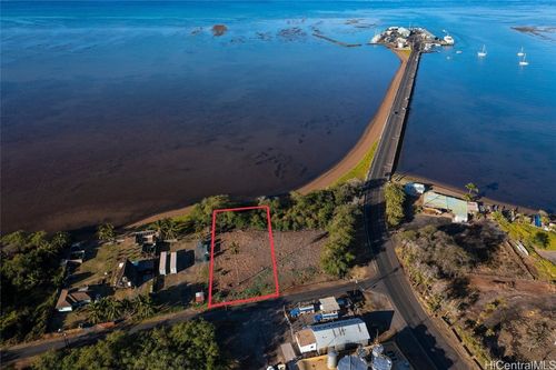 28 Beach Pl, Kaunakakai, HI, 96748 | Card Image