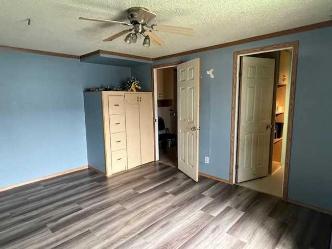 10205 112 Ave, House detached with 3 bedrooms, 2 bathrooms and 2 parking in High Level AB | Image 4