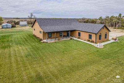 2925 Gulf Road, House other with 3 bedrooms, 2 bathrooms and null parking in Abilene KS | Image 2