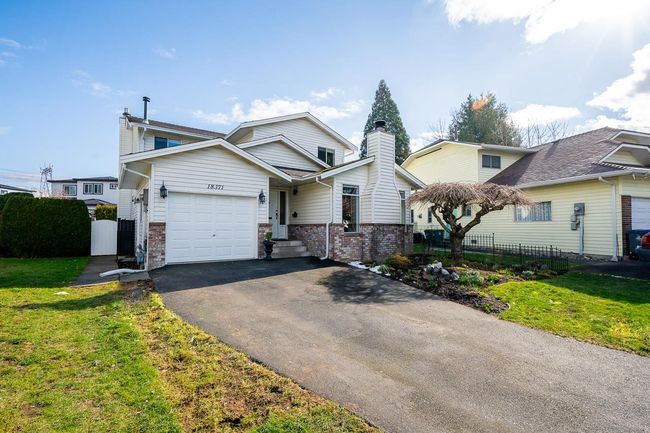 18371 59 A Avenue, House other with 4 bedrooms, 2 bathrooms and 5 parking in Surrey BC | Image 1