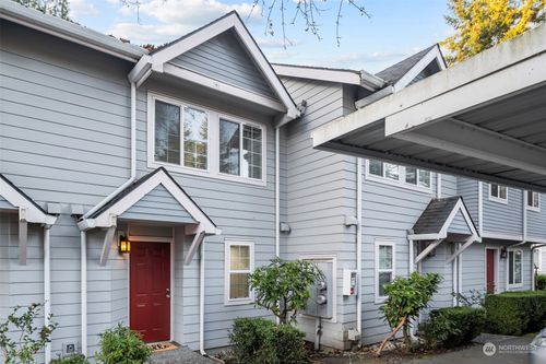 3-13105 102nd Lane Ne, Kirkland, WA, 98034 | Card Image