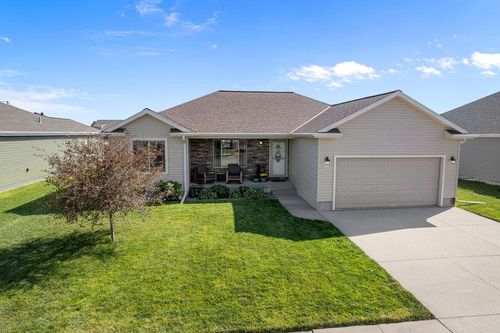 333 Centennial St, Columbus, NE, 68601-7313 | Card Image