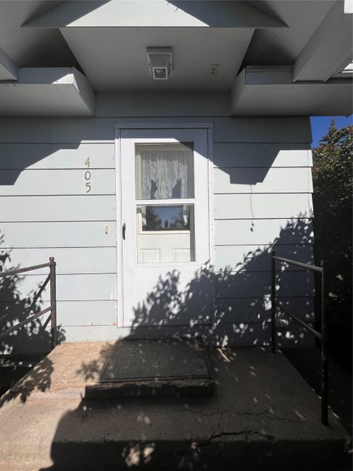 405 2nd St Nw, Kevin, MT, 59454 | Card Image