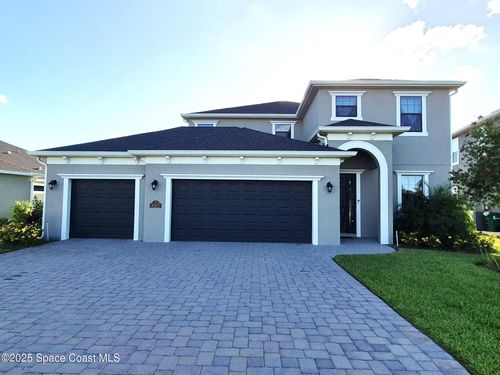 8402 Paragrass Ave, Melbourne, FL, 32940-8481 | Card Image