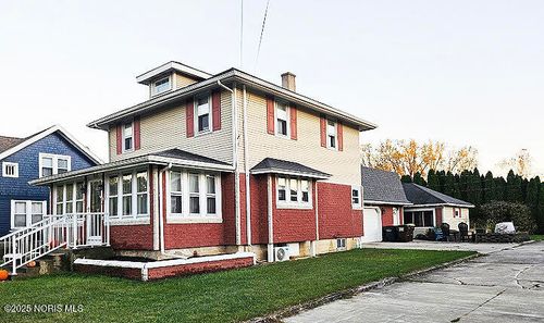 415 Fort Findlay Road, Woodville, OH, 43469 | Card Image