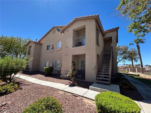 1002-2110 Los Feliz St, Las Vegas, NV, 89156-8013 | Card Image