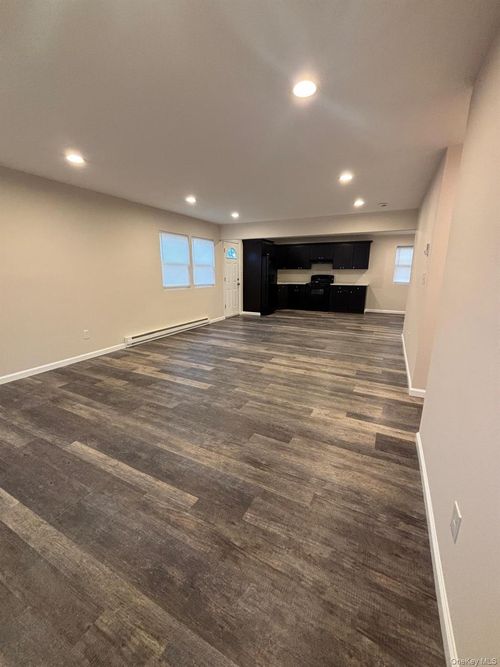 855 Meade Ave, Bellport, NY, 11713-1526 | Card Image