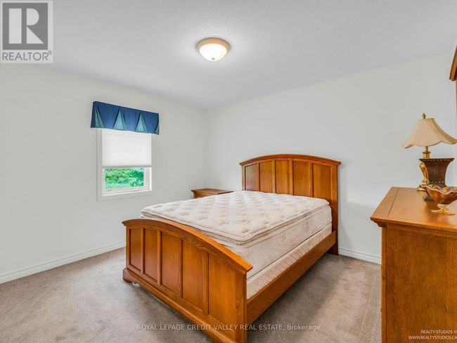 295146 - 8th Line, Home with 3 bedrooms, 3 bathrooms and 20 parking in Amaranth ON | Image 16