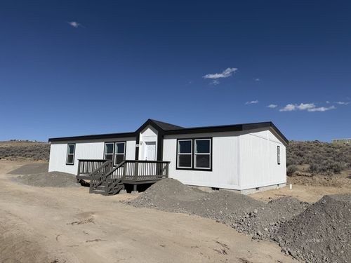 5245 Flower Dr, Elko, NV, 89801-5216 | Card Image