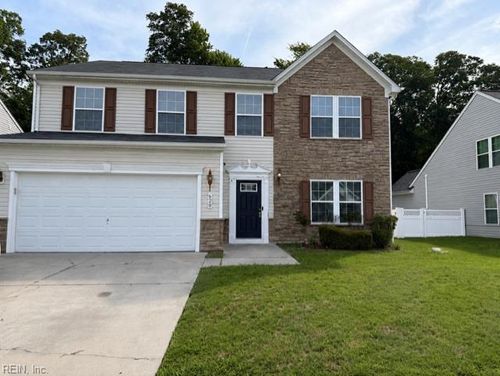 620 Leonard Ln, Newport News, VA, 23601-1712 | Card Image