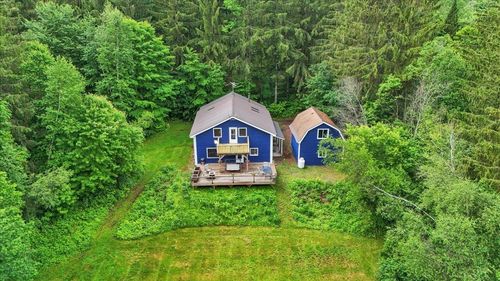 929 Codding Hollow Rd, Waterville, VT, 05492-9666 | Card Image