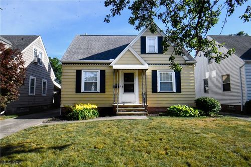 13813 Tyler Ave, Cleveland, OH, 44111-4949 | Card Image