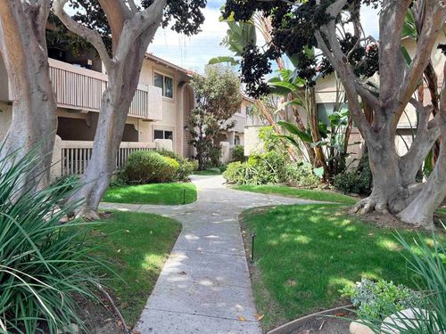 9-2352 Altisma Way, Carlsbad, CA, 92009-6317 | Card Image