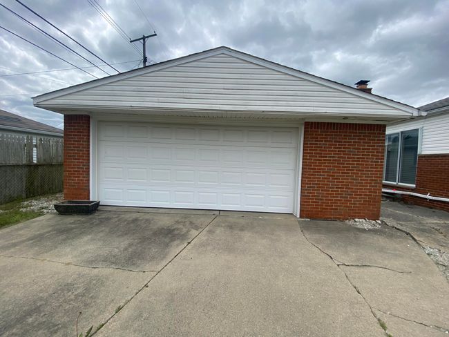 15413 Kennebec St, House other with 3 bedrooms, 1 bathrooms and null parking in Southgate MI | Image 18
