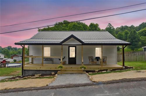 54 Sherlock Cir, Mc Donald, PA, 15057 | Card Image