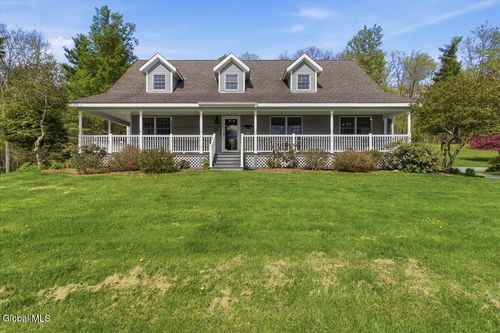 224 Turnpike Road, Cambridge, NY, 12057 | Card Image