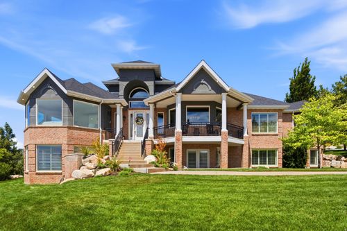 1756 Stone Hollow Dr, Bountiful, UT, 84010-1066 | Card Image