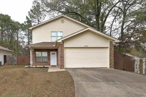 3202 Fawn Dr, Benton, AR, 72019-1929 | Card Image