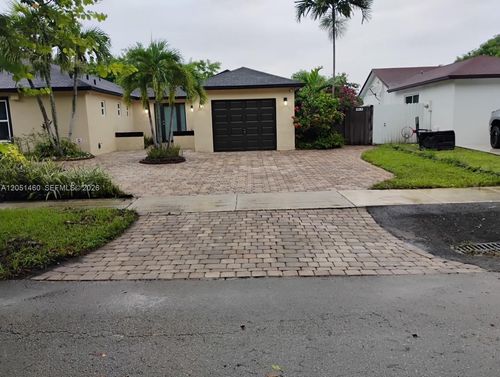 6061 Nw 198th Ter, Hialeah, FL, 33015-4857 | Card Image