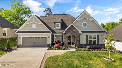 313 Bittersweet Ln, Lenoir City, TN, 37771-2163 | Card Image