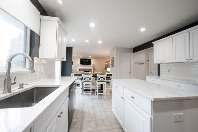 14030 Avalon East Dr, House other with 4 bedrooms, 4 bathrooms and null parking in Fishers IN | Image 26